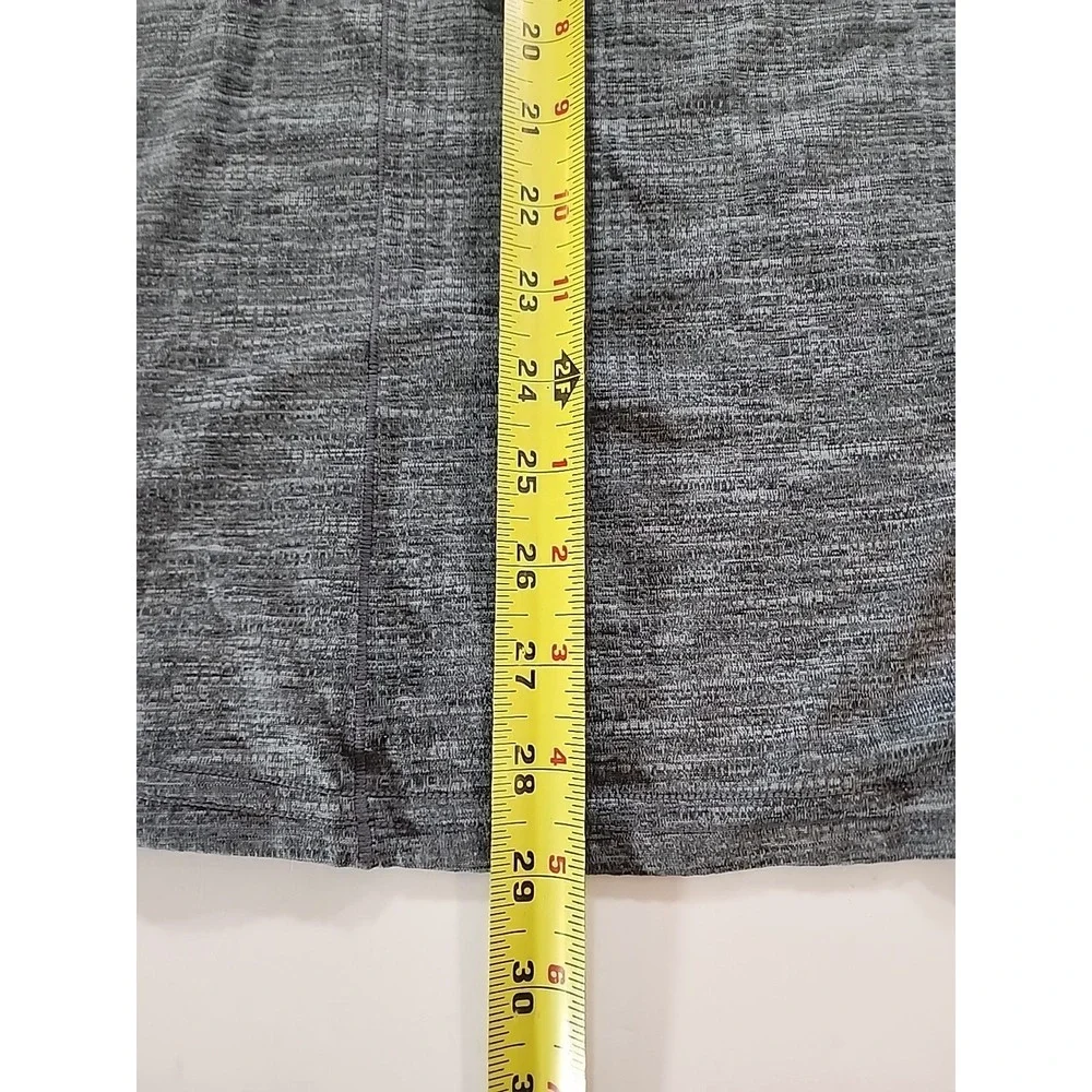 Nike Yoga Long Sleeve Top Size Medium‎ Mens Grey Dri Fit Thumbholes